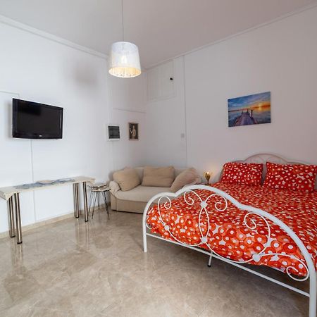 Studio In The Heart Of The City Paphos Kültér fotó